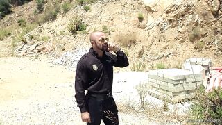 Lawless (Felipe Ferro, Jose Quevedo)