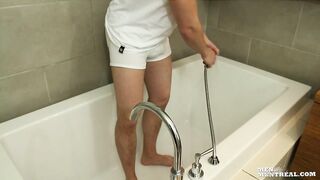 A Young Stud with Suds in a Tub! Samuel Arseneau