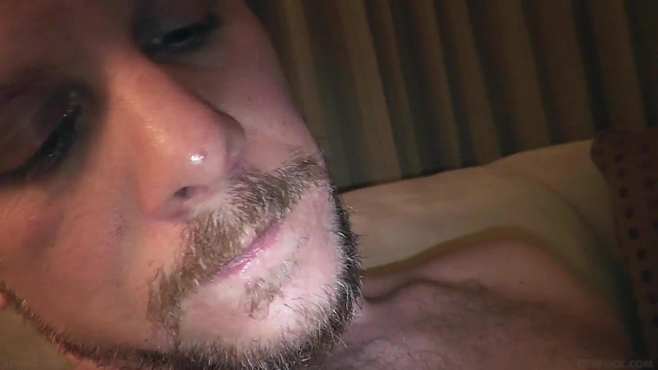 Tony Bishop & Lukas Cipriani 2015 - Gay Porn HD Online