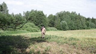 Russian Strongman Jerks Off in the Country (Oleg)